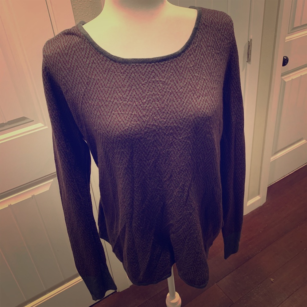 Westbound Sweater size Large